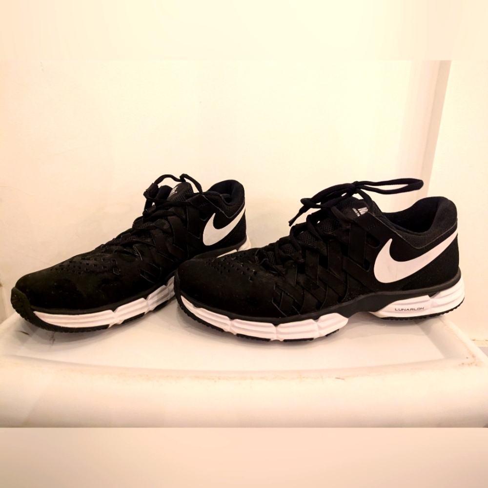 Nike LUNAR FINGERTRAP TR